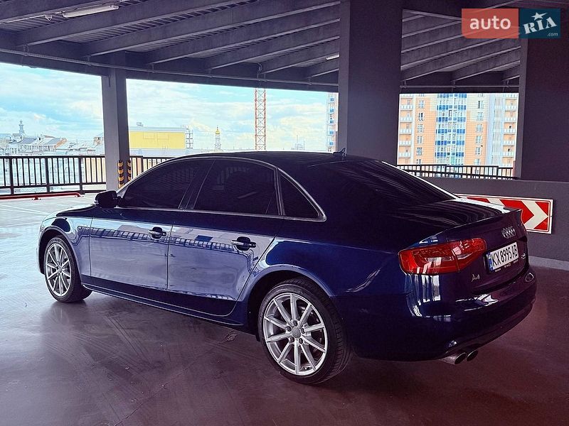 Седан Audi A4 2014 в Харкові