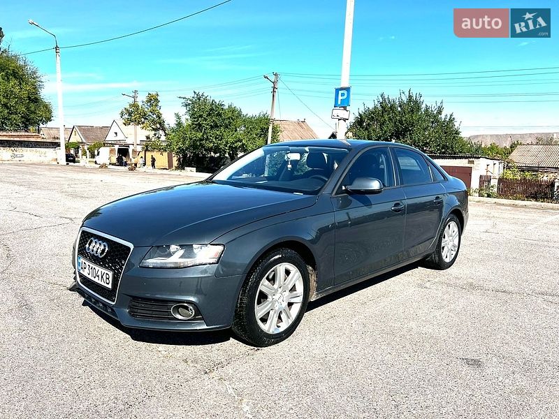 Седан Audi A4 2009 в Запоріжжі