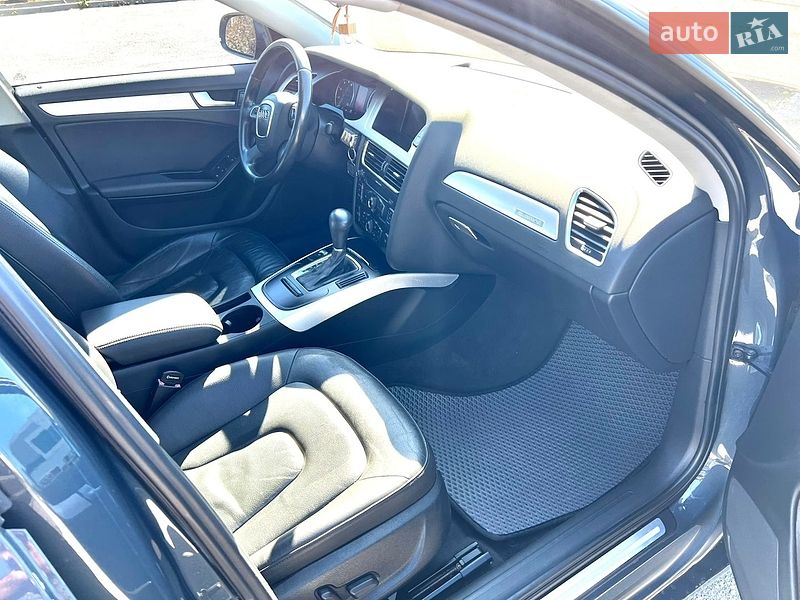 Седан Audi A4 2009 в Запоріжжі
