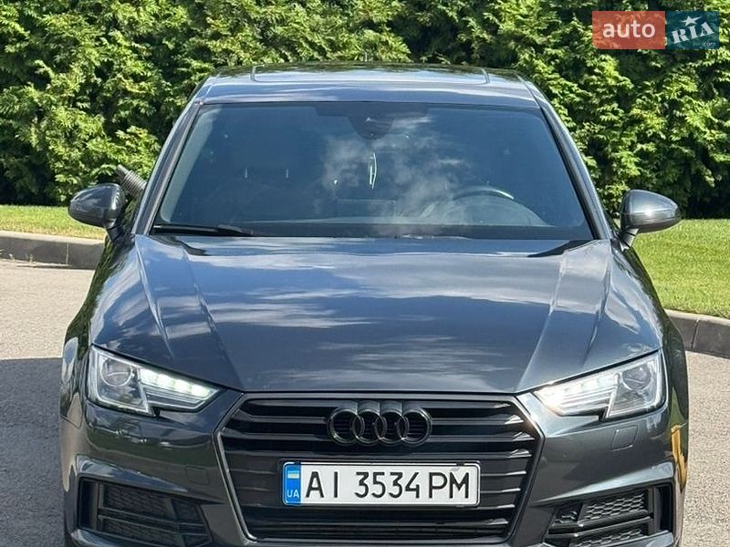 Седан Audi A4 2016 в Киеве