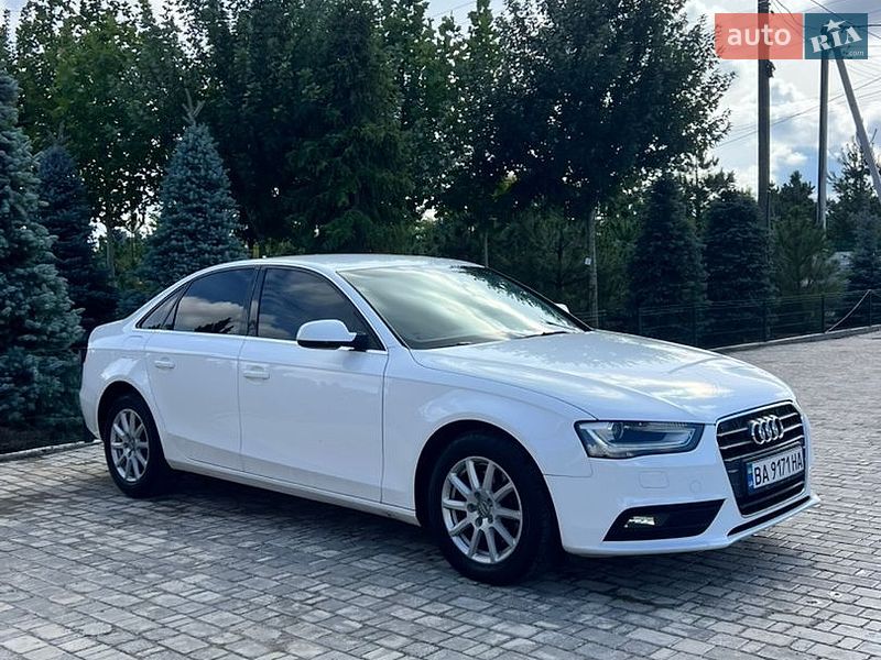 Седан Audi A4 2012 в Софіївській Борщагівці