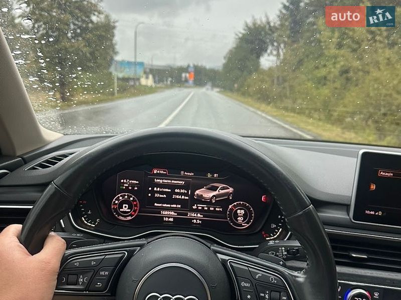 Седан Audi A4 2016 в Ивано-Франковске