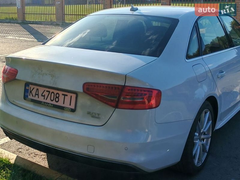 Седан Audi A4 2014 в Киеве