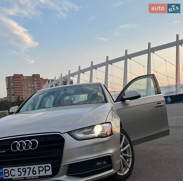 Седан Audi A4 2014 в Києві