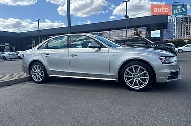 Седан Audi A4 2014 в Києві
