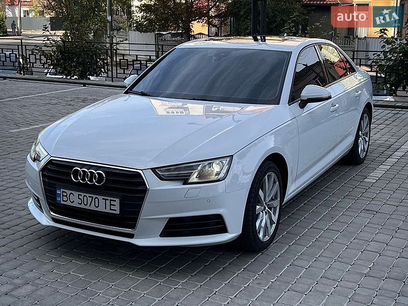 Седан Audi A4 2016 в Івано-Франківську