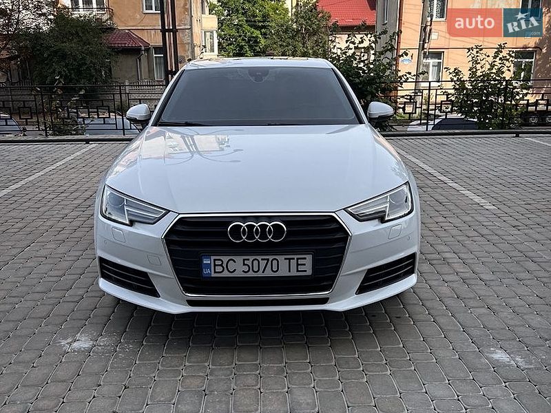 Седан Audi A4 2016 в Івано-Франківську