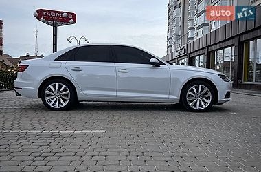 Седан Audi A4 2016 в Івано-Франківську