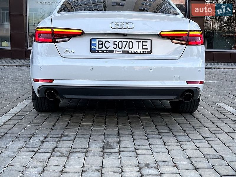 Седан Audi A4 2016 в Івано-Франківську