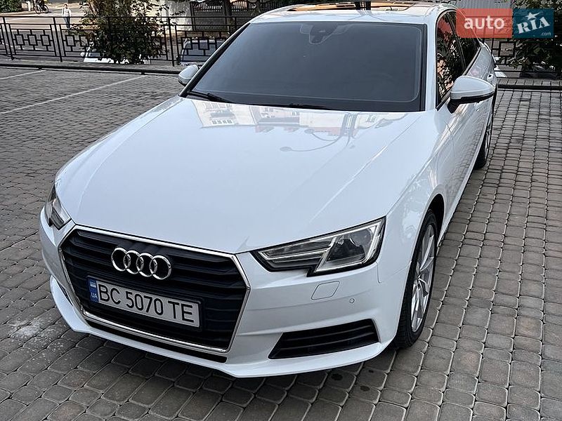 Седан Audi A4 2016 в Івано-Франківську