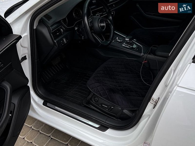 Седан Audi A4 2016 в Івано-Франківську