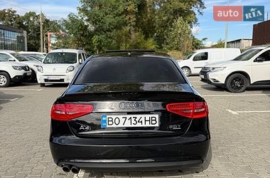 Седан Audi A4 2013 в Тернополі