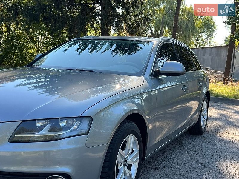 Універсал Audi A4 2009 в Кіцмані