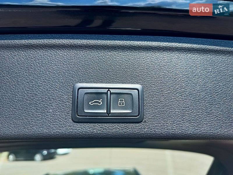 Універсал Audi A4 2016 в Львові