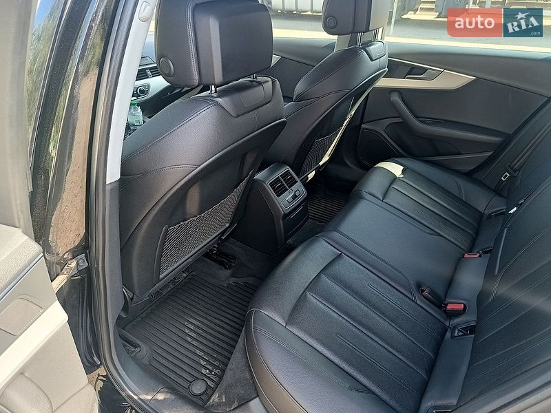 Універсал Audi A4 2016 в Львові