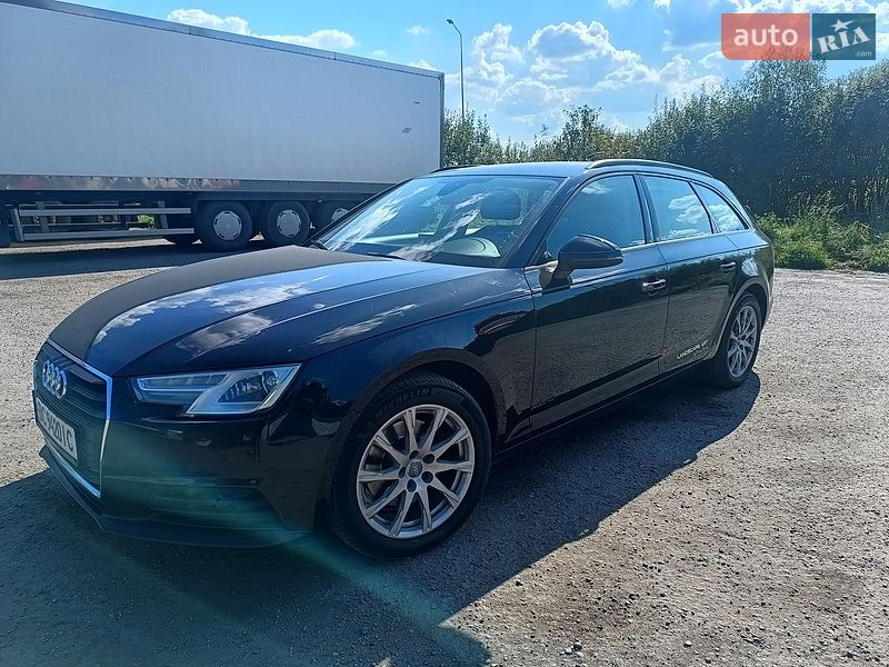 Універсал Audi A4 2016 в Львові