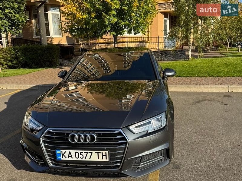 Седан Audi A4 2016 в Бучі