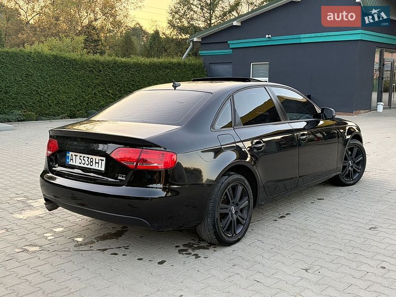 Седан Audi A4 2010 в Турці