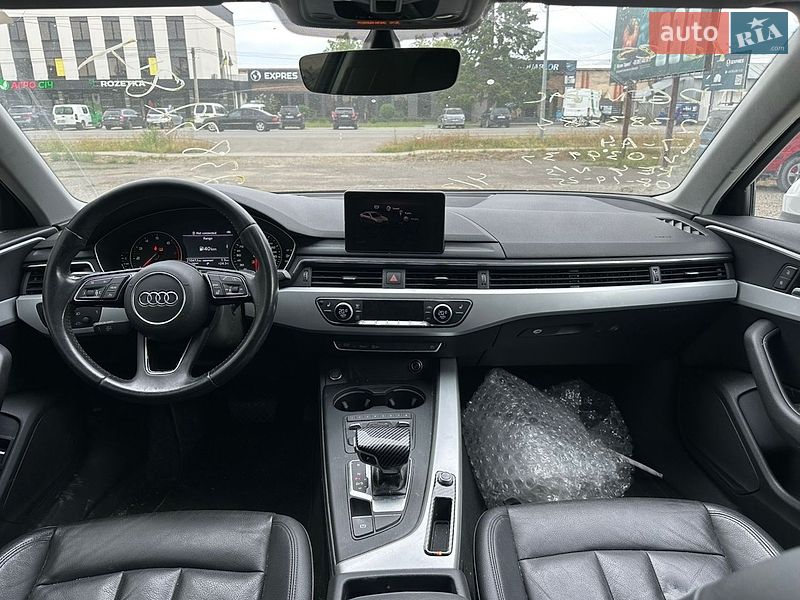 Седан Audi A4 2016 в Виноградове