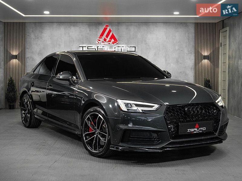 Седан Audi A4 2015 в Одессе