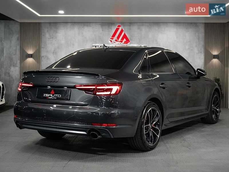 Седан Audi A4 2015 в Одессе