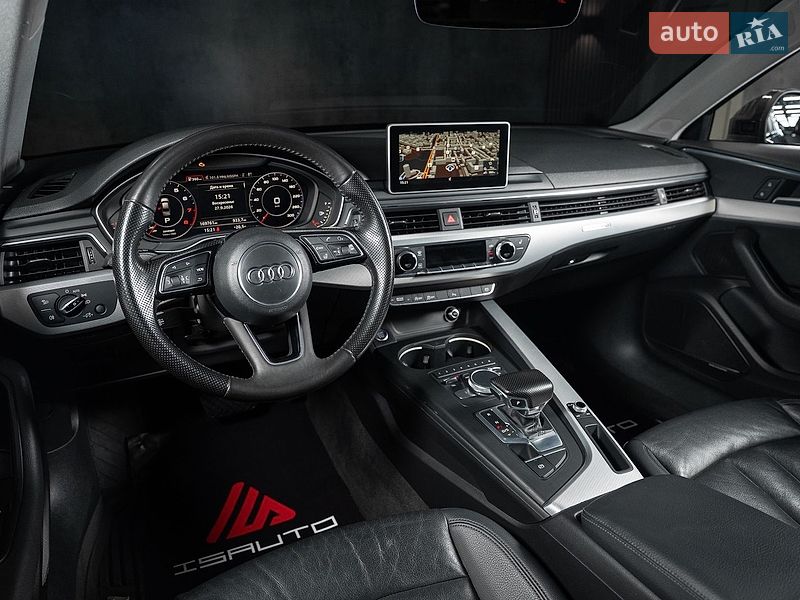 Седан Audi A4 2015 в Одессе