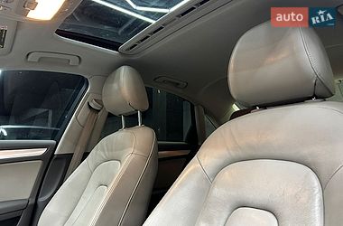Седан Audi A4 2011 в Чернівцях