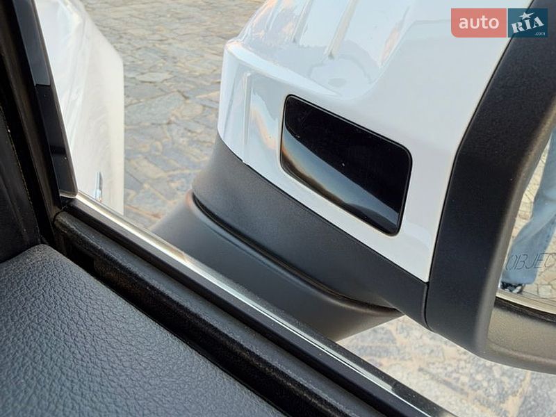 Седан Audi A4 2019 в Кременчуге