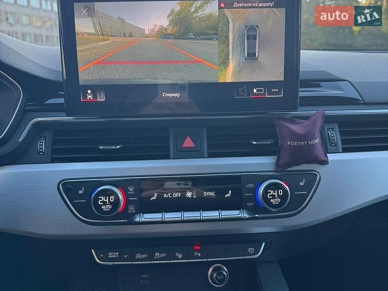 Седан Audi A4 2020 в Киеве