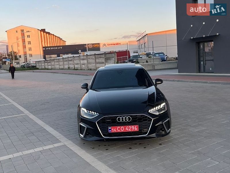 Седан Audi A4 2023 в Івано-Франківську