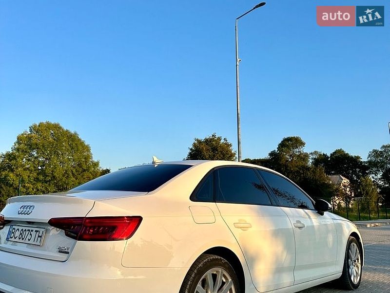 Седан Audi A4 2017 в Городке
