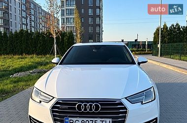 Седан Audi A4 2017 в Городке
