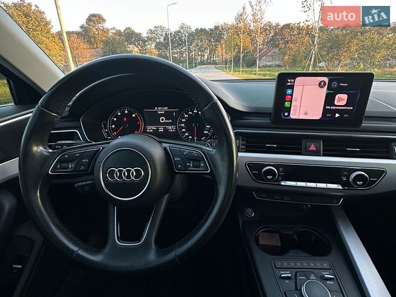 Седан Audi A4 2017 в Городке