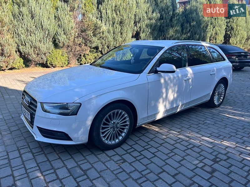 Універсал Audi A4 2012 в Самборі фото 2 Універсал Audi A4 2012 в Самборі