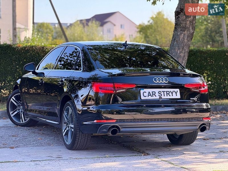 Седан Audi A4 2015 в Стрию