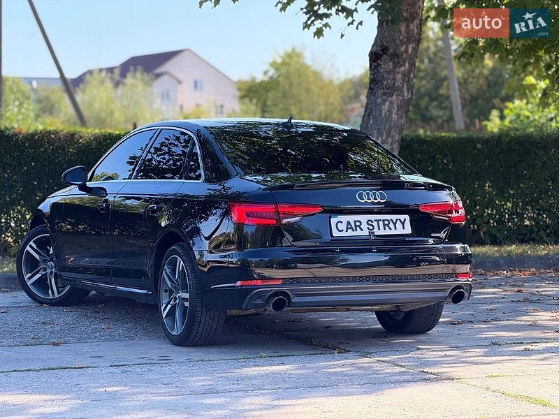 Седан Audi A4 2015 в Стрию