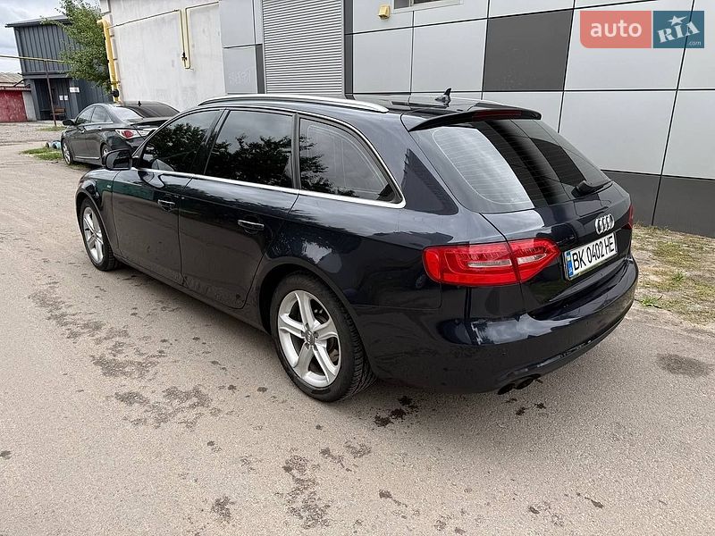 Універсал Audi A4 2012 в Сарнах