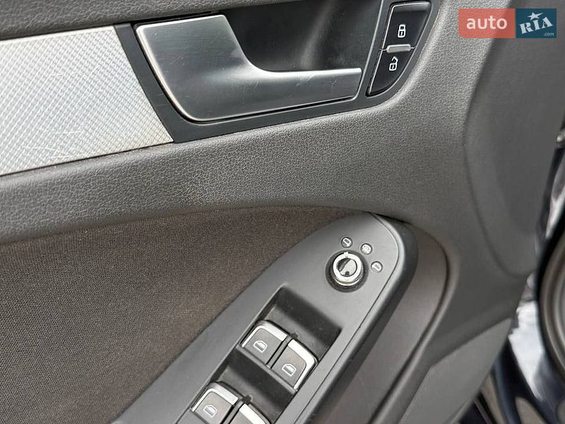 Універсал Audi A4 2012 в Сарнах