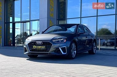 Седан Audi A4 2021 в Львові