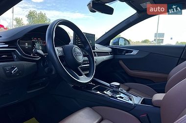Седан Audi A4 2021 в Львові