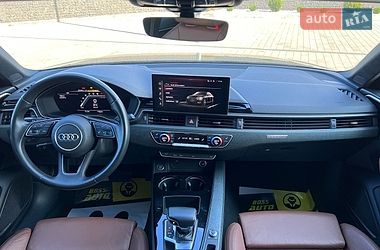Седан Audi A4 2021 в Львові