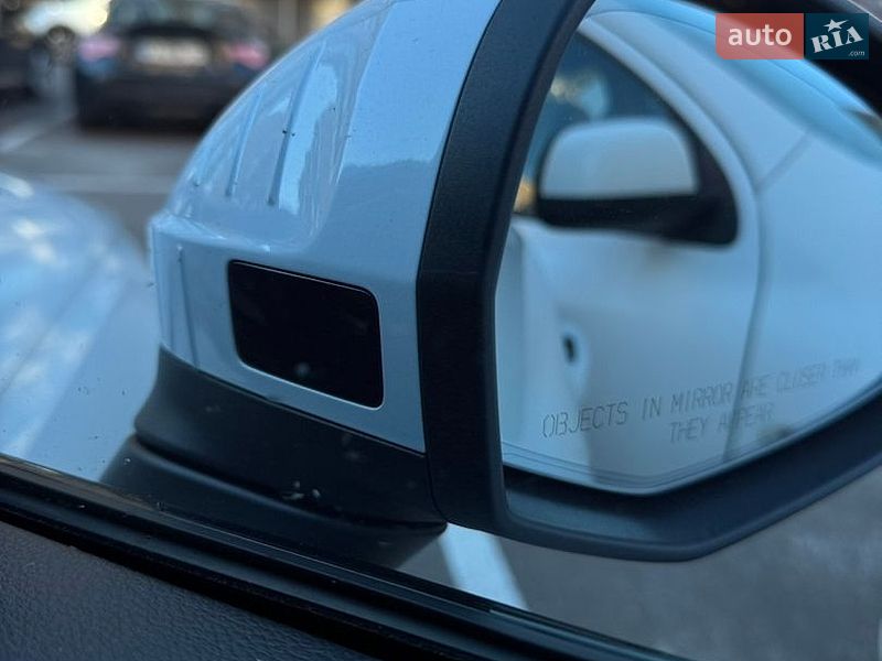 Седан Audi A4 2020 в Киеве