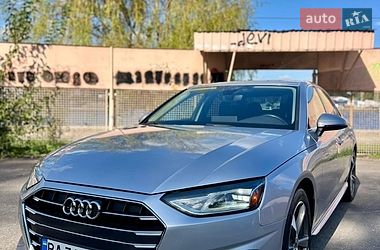 Седан Audi A4 2020 в Миколаєві