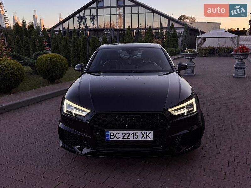 Седан Audi A4 2018 в Стрые