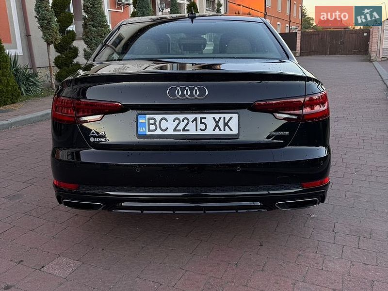 Седан Audi A4 2018 в Стрию