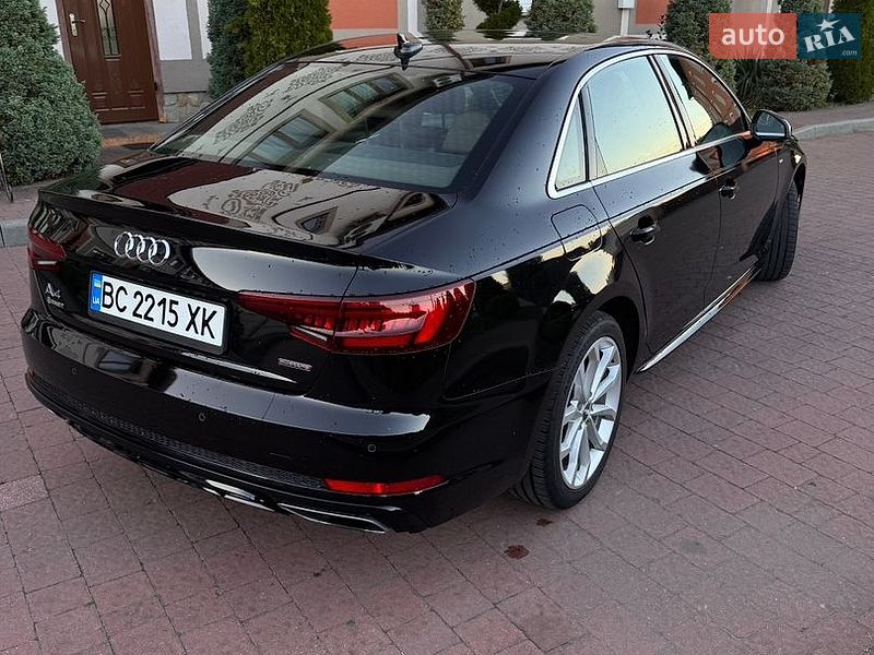 Седан Audi A4 2018 в Стрию
