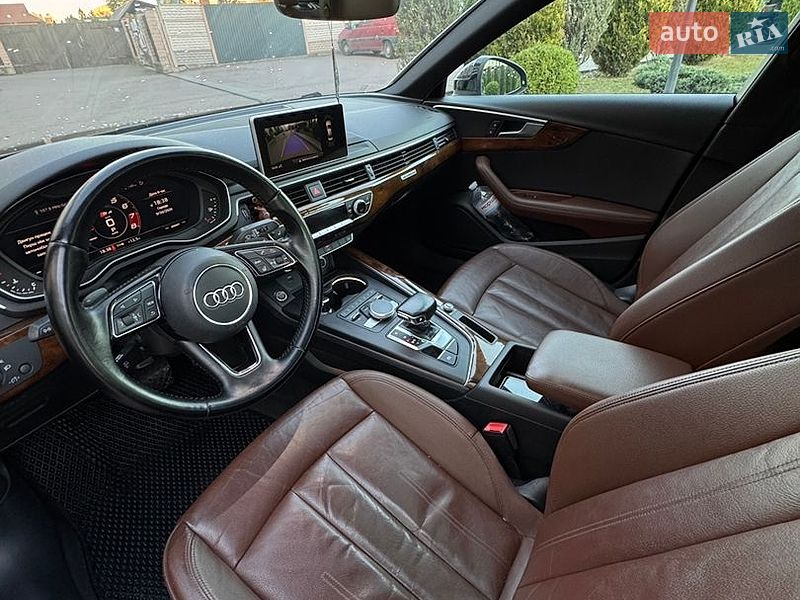 Седан Audi A4 2018 в Стрию