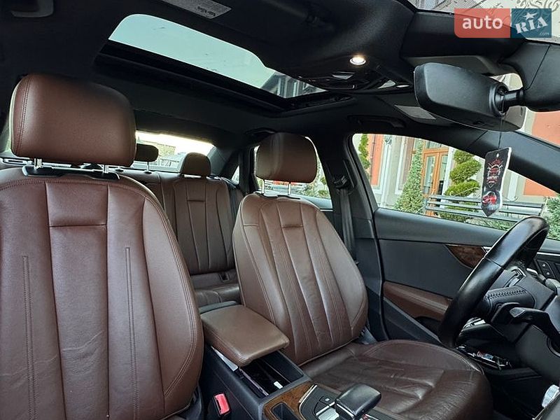 Седан Audi A4 2018 в Стрию