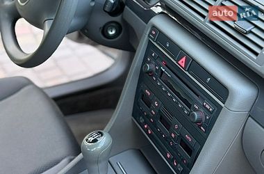 Седан Audi A4 2004 в Вишнівці