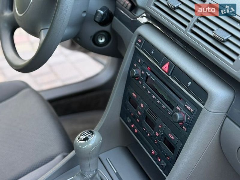 Седан Audi A4 2004 в Вишнівці